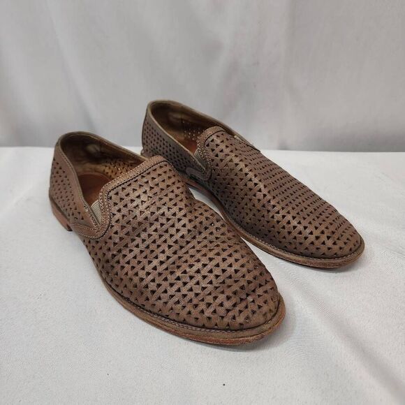 Trask Ali Perforated Loafer Gold Metallic Suede Women's 10 Comfort - Picture 1 of 9